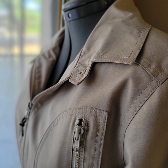 Vintage London Fog Tan Utility Coat - Faux Fur Lining - Women's S (13/14) - Picture 2 of 9